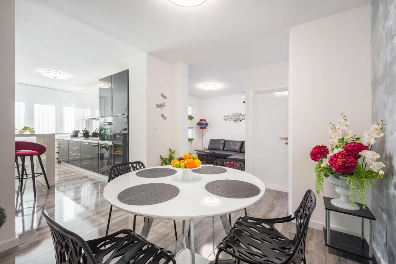 Porta Aurea Di Spalato, Luxury Apartment Eksteriør billede